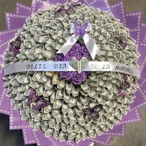 Ramo de Billetes y Rosas Lilas Día de las Madres