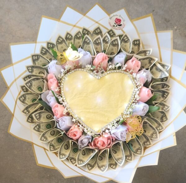 Ramo Corazon fuego y tulipanes